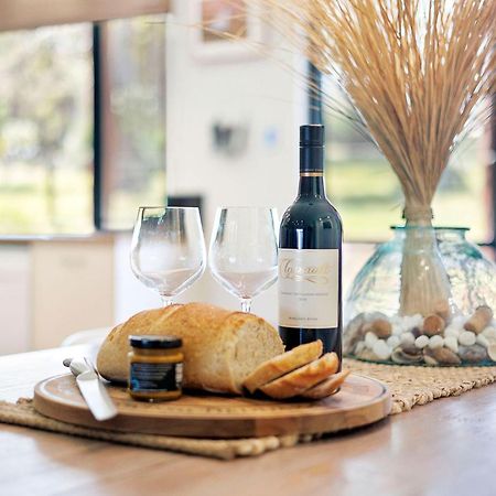 Redgum Treehouse - Outstanding Luxury In The Heart Of Wine Country And Minutes From The Beaches Quindalup Εξωτερικό φωτογραφία