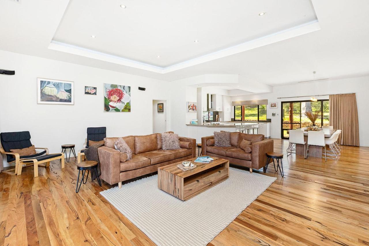 Redgum Treehouse - Outstanding Luxury In The Heart Of Wine Country And Minutes From The Beaches Quindalup Εξωτερικό φωτογραφία
