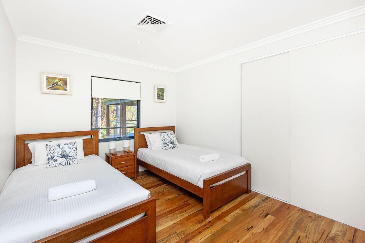 Redgum Treehouse - Outstanding Luxury In The Heart Of Wine Country And Minutes From The Beaches Quindalup Εξωτερικό φωτογραφία