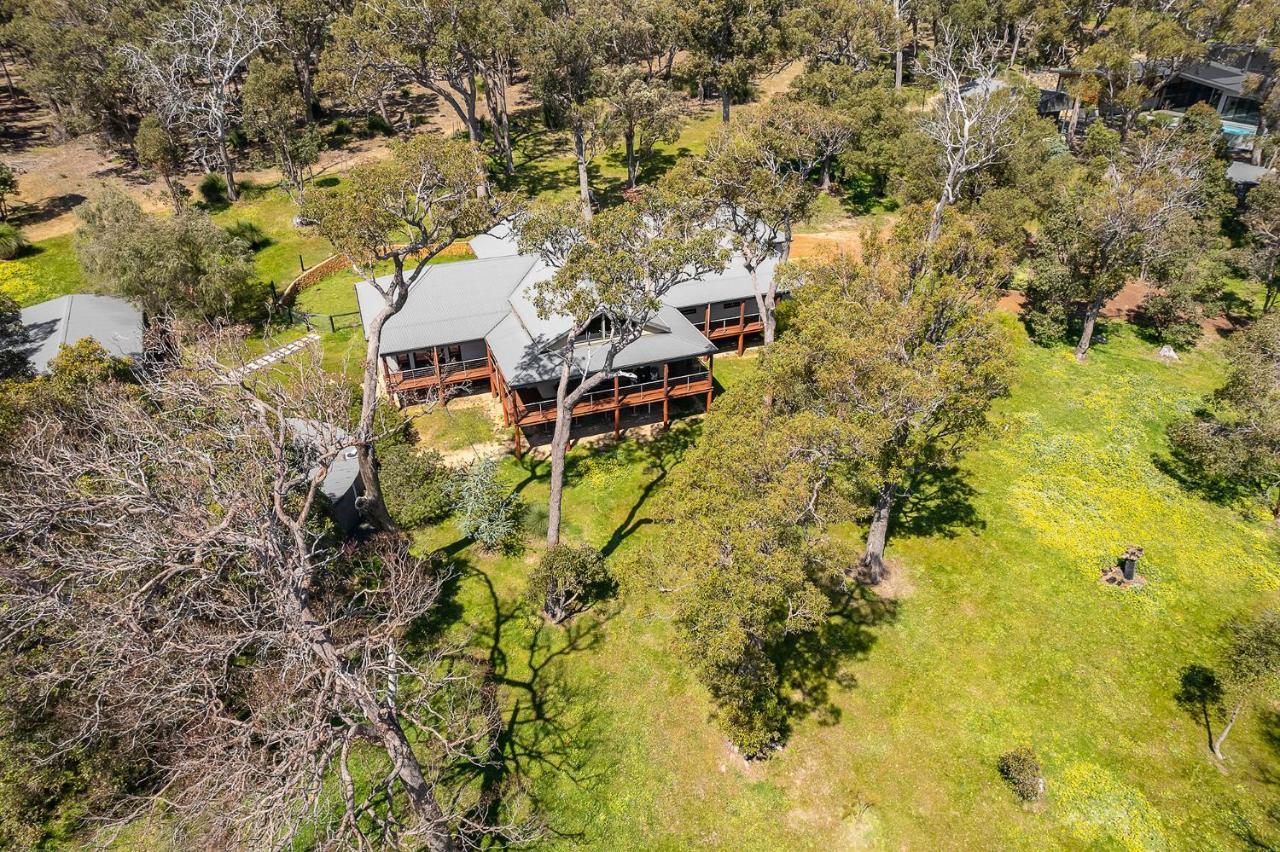 Redgum Treehouse - Outstanding Luxury In The Heart Of Wine Country And Minutes From The Beaches Quindalup Εξωτερικό φωτογραφία