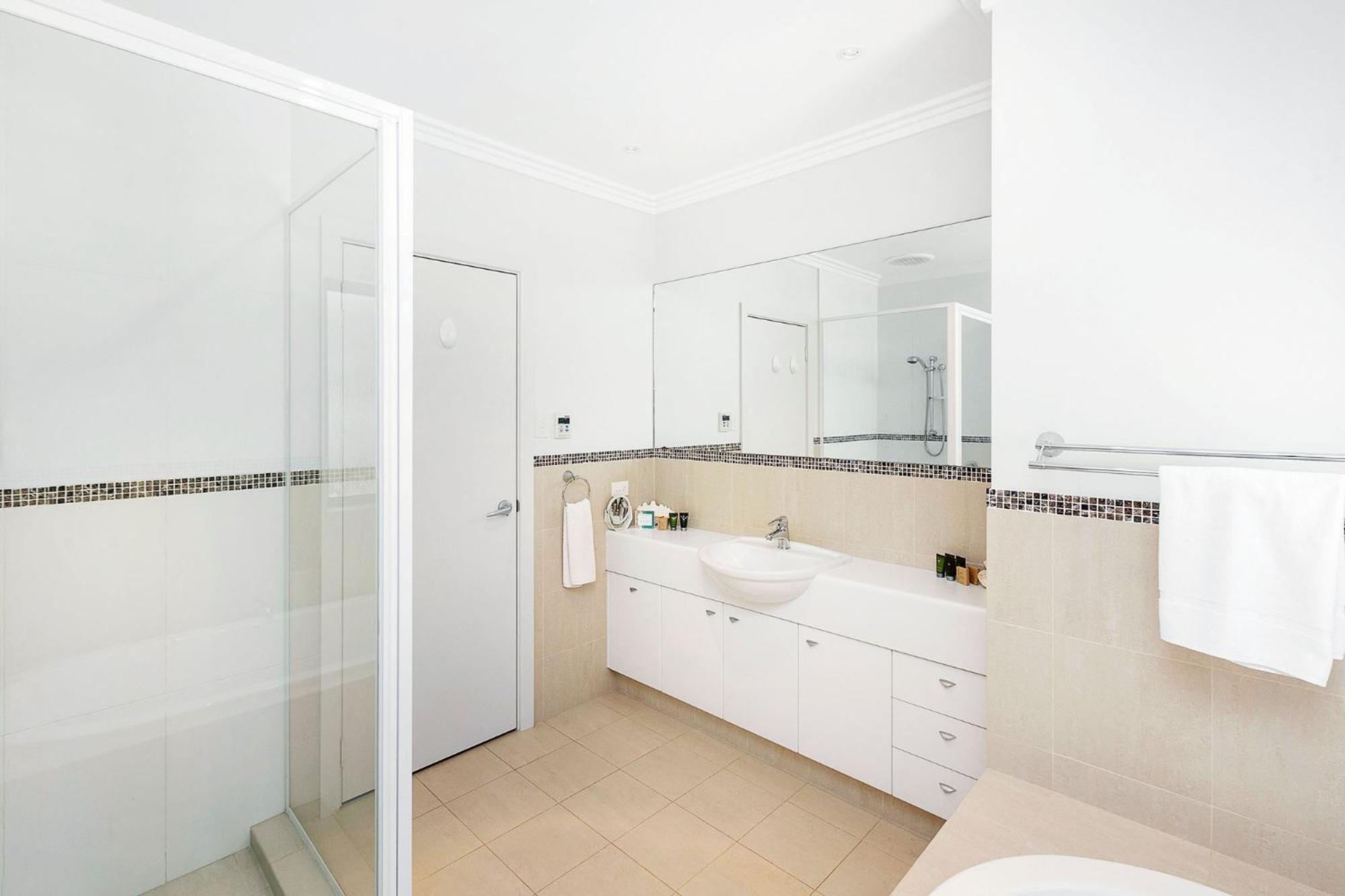 Redgum Treehouse - Outstanding Luxury In The Heart Of Wine Country And Minutes From The Beaches Quindalup Εξωτερικό φωτογραφία